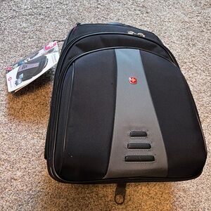 SwissGear Wenger backpack - Sahara - new with tags